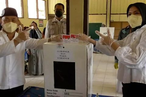 Gubernur petahana Kalteng ajak masyarakat ke TPS