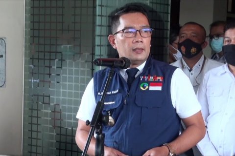 Ridwan Kamil sampaikan pendapatnya terkait penyebab kerumunan RS