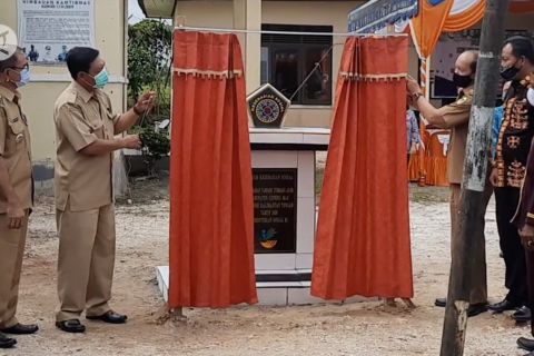 Kemensos salurkan bantuan fisik forum keserasian sosial