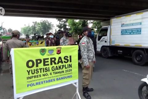 Pemkot Bandung akan evaluasi sektor ekonomi yang direlaksasi