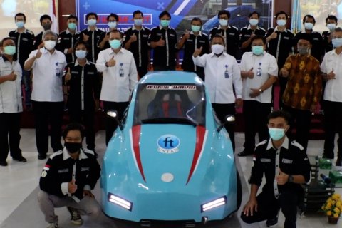 Untan Pontianak luncurkan mobil listrik karya mahasiswa teknik elektro