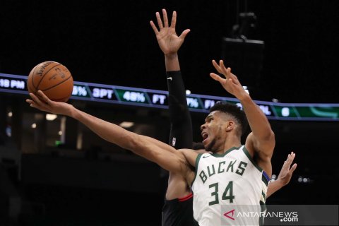 NBA : Giannis Antetokounmpo pimpin Bucks kalahkan Bulls