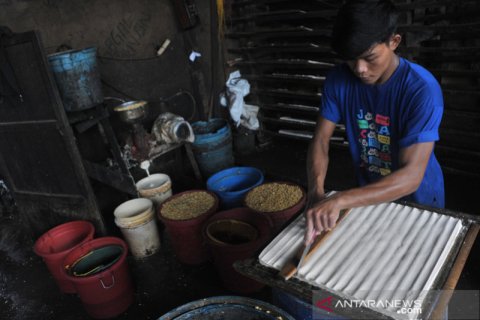 Produsen tahu tempe berencana istirahat produksi