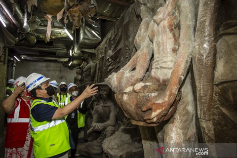 Temuan relief di Gedung Sarinah