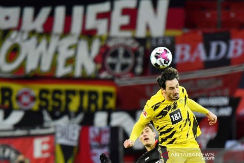 Bayer Leverkusen kalahkan Borussia Dortmund 2-1