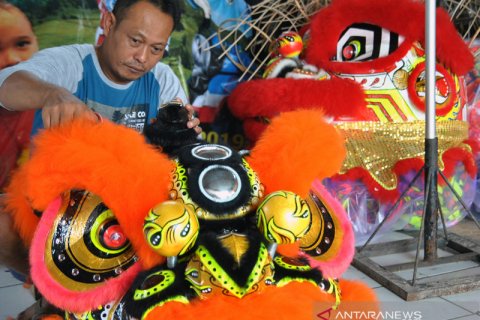 Produksi Liong dan Barongsai