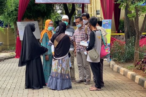 Lakukan tes DNA, keluarga inti mendatangi RS Polri