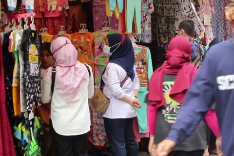 Pakar Epidemiologi ingatkan masyarakat tetap jalankan 3M, meski vaksin tersedia