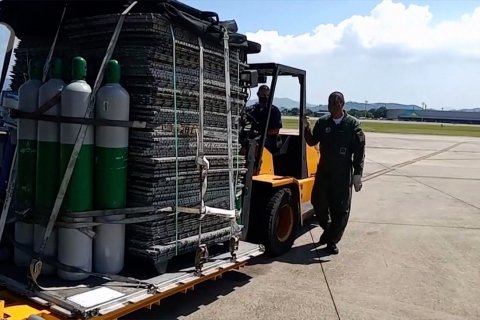 Layanan darurat, tentara Brazil mengirim oksigen ke Amazonas