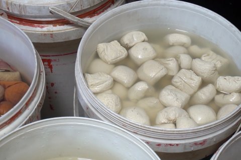 Perajin tempe tahu di Solo kurangi produksi dan perkecil ukuran