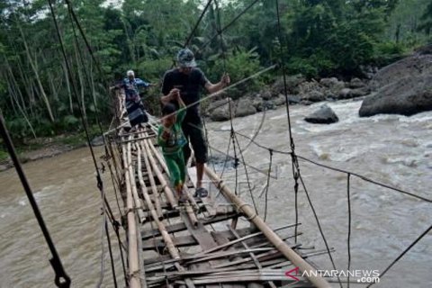 Jembatan Rawayan Rusak