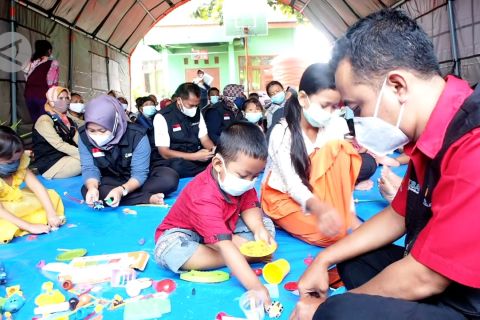 Pemulihan trauma pascabencana bagi anak-anak korban longsor