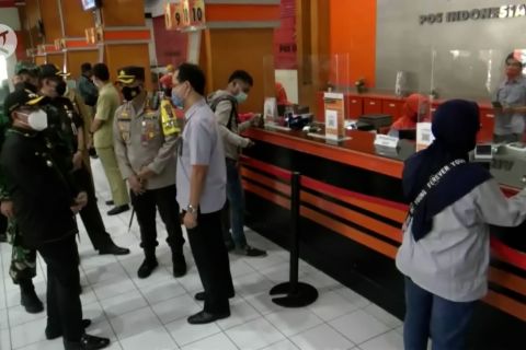 Forkopimda Malang inspeksi prokes dan aturan bekerja dari rumah