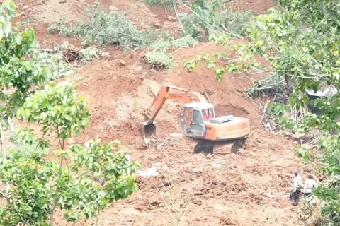 SAR evakuasi 14 korban tertimbun longsor di Nganjuk