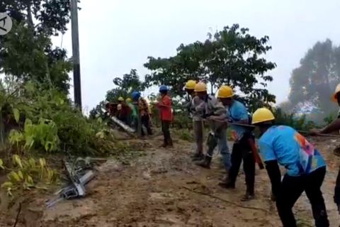 Jaringan listrik wilayah terdampak gempa Sulbar pulih 100%