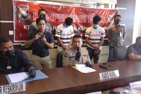 Polda Kepri hadirkan juru bahasa isyarat dalam menyampaikan informasi