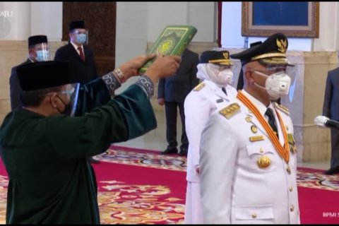 Presiden lantik Gubernur-Wakil Gubernur Sumbar, Kepri, dan Bengkulu