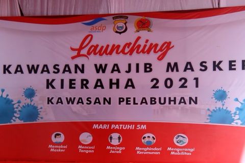 Pelabuhan penyeberangan di Ternate jadi kawasan wajib masker
