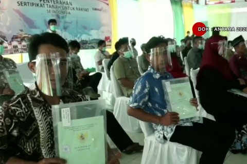 Menteri Sofyan Djalil tegaskan BPN tidak tarik sertifikat tanah fisik