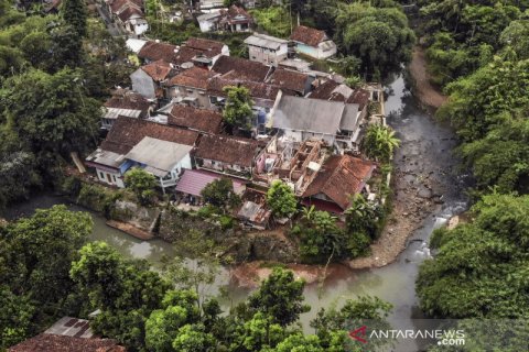 Foto udara permukiman kumuh di Ciamis