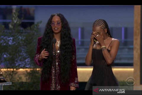 H.E.R. dengan "I Can't Breathe" sabet Grammy Awards kategori "Song of The Year"
