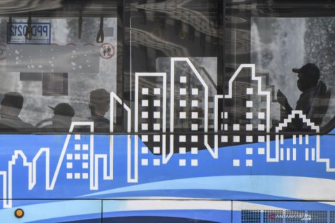 Transjakarta bakal operasikan 10 ribu bus listrik di ibu kota
