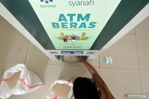 Penggunaan ATM beras