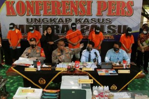 Pengungkapan Peredaran Dan Penjualan Materai Palsu