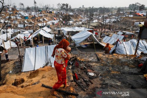 Kondisi pasca kebakaran di pengungsian Rohingya