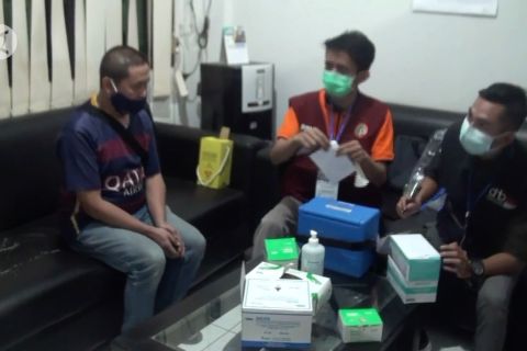 Optimalisasi vaksinasi dan karantina pendatang cegah sebaran mutasi COVID-19