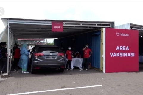 Kemenkes gandeng operator transportasi dan telemedik percepat vaksinasi lansia