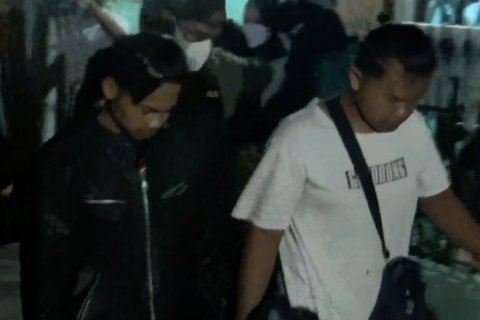 Kembangkan kasus terorisme, Densus 88 amankan dua orang di Bandung