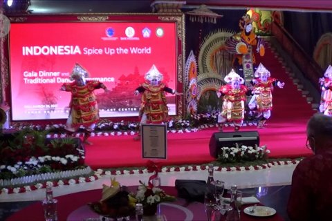 Bali targetkan 2,5 juta warga selesai divaksinasi Juli