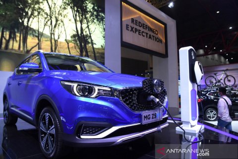 Deretan mobil listrik di IIMS Hybrid 2021