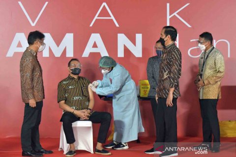 Vaksinasi COVID-19 bagi seniman dan budayawan