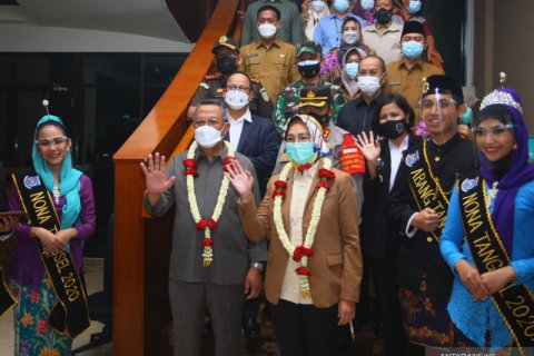 Airin purnatugas sebagai walikota Tangsel