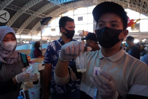 Tim gabungan Batang pastikan produk makanan layak konsumsi