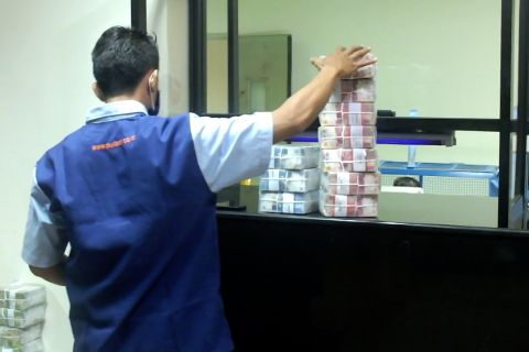 Kebutuhan uang Rupiah di Sekar Kijang meningkat 54,65 persen