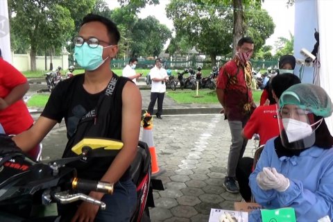 Pelaku pariwisata dan transportasi di Sleman diprioritaskan vaksinasi layanan tanpa turun