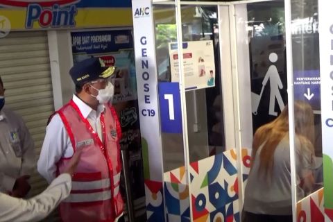 Menhub tinjau  penerapan GeNose C19 di Bandara Husein Sastranegara