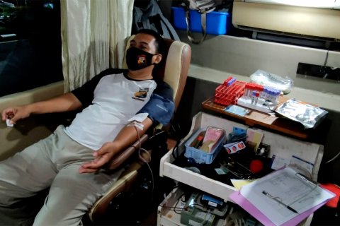 PMI Kota Semarang jemput bola dengan bus donor saat malam