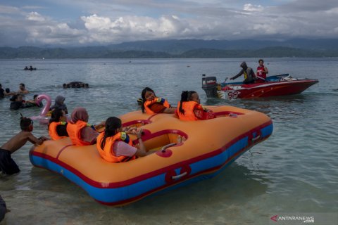 Pengunjung padati daerah wisata saat libur Lebaran
