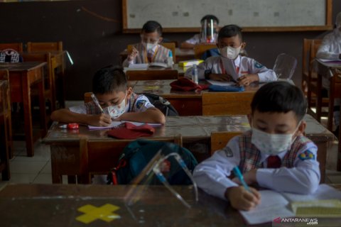 Simulasi pembelajaran tatap muka di Cimahi, Jawa Barat