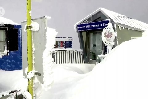 Bersiaplah makan malam di restoran puncak gunung tertinggi di Jerman