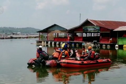 Pencarian korban terkendala air keruh Kedungombo