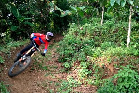 Puasa tak halangi penggemar sepeda Jember berlatih