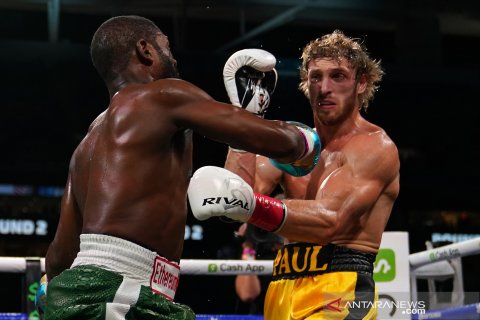 Pertarungan ekshibisi Mayweather Jr melawan Logan Paul