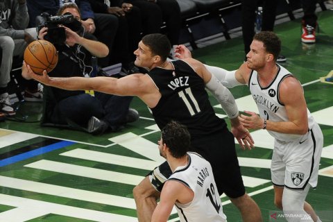 Playoffs NBA : Bucks tahan Nets 3-3
