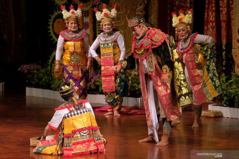 Pagelaran arja klasik di Pesta Kesenian Bali