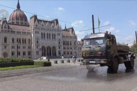 Budapest naikkan peringatan gelombang panas ke level tertinggi
